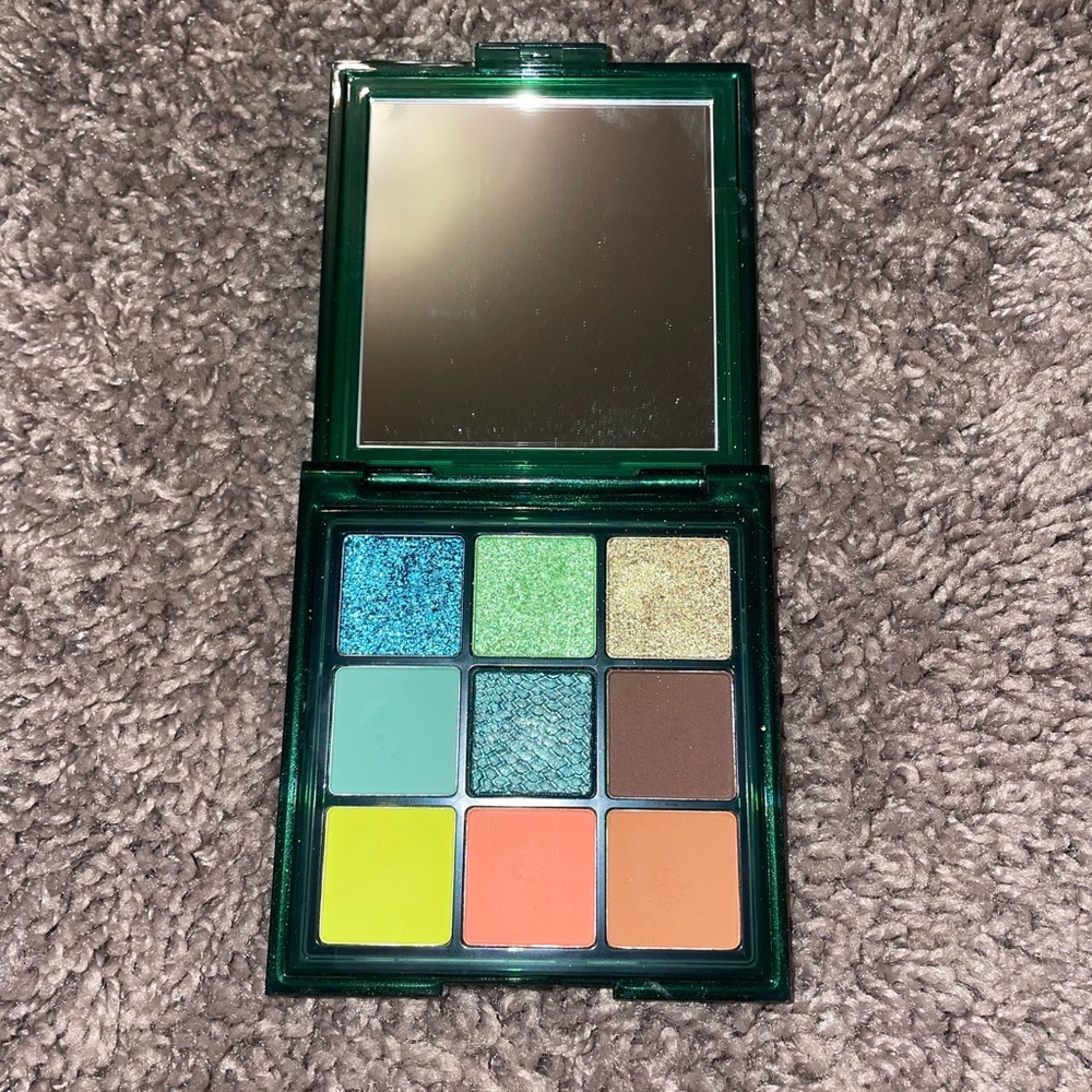 Huda Beauty Wild Obsessions Python